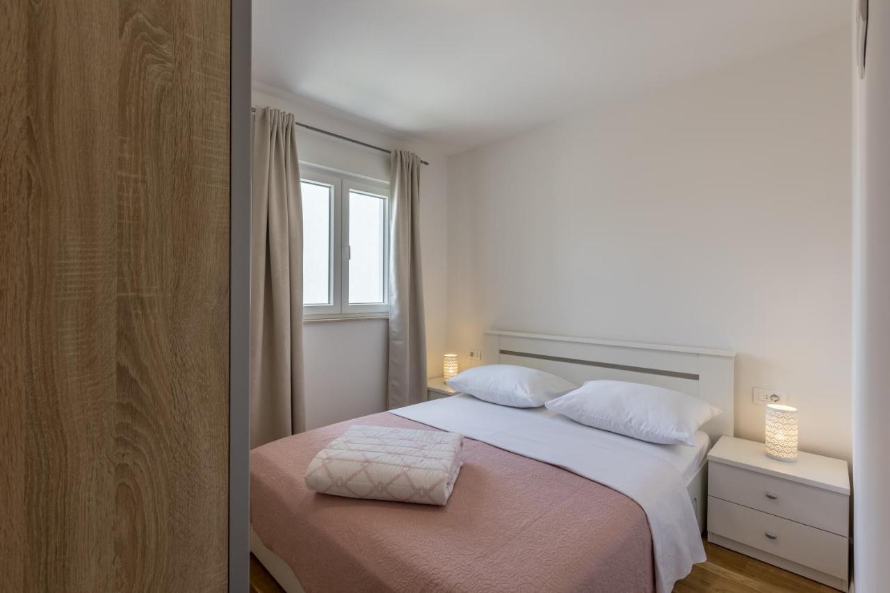 Apartment Tadic Split Exterior photo